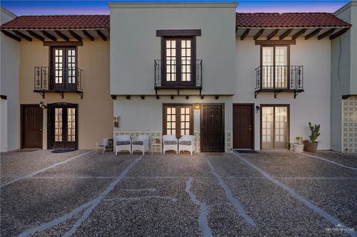 6-1418 Beech Ave, Mcallen, TX, 78501-4671 | Card Image