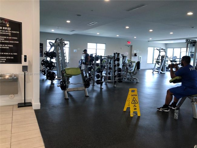 APT-203 - 10600 Nw 88 Th St, Condo with 2 bedrooms, 3 bathrooms and null parking in Doral FL | Image 8