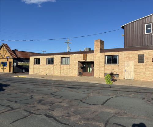 415 N Front St, Spooner, WI, 54801-1403 | Card Image