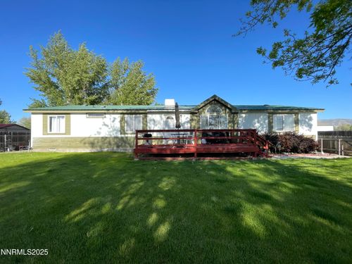6305 Silver Knolls Ct, Winnemucca, NV, 89445-8303 | Card Image