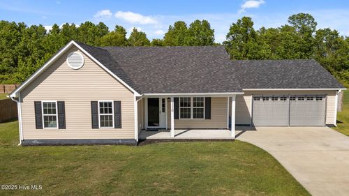 110 Buckskin Dr, Pollocksville, NC, 28573-1100 | Card Image