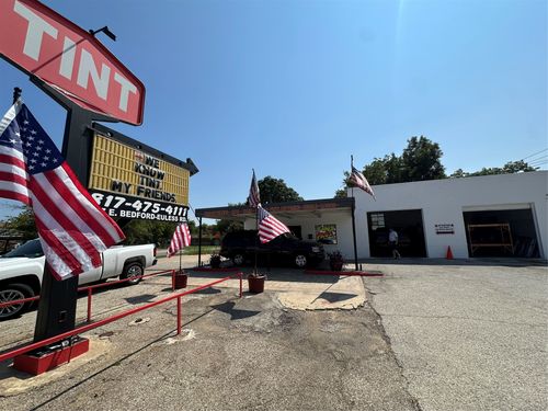 117 W Bedford Euless Rd, Hurst, TX, 76053-4006 | Card Image