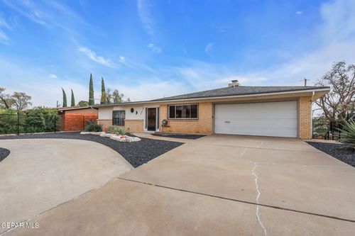 3310 Moonlight Ave, El Paso, TX, 79904-1023 | Card Image