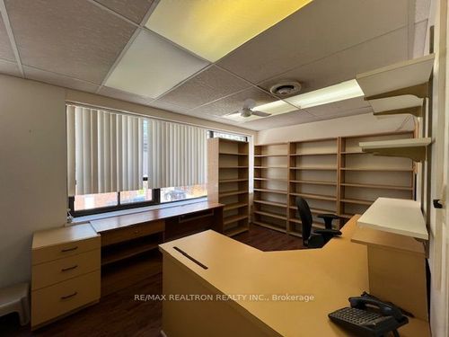 203-5179 Yonge St, North York, ON, M2N5P5 | Card Image