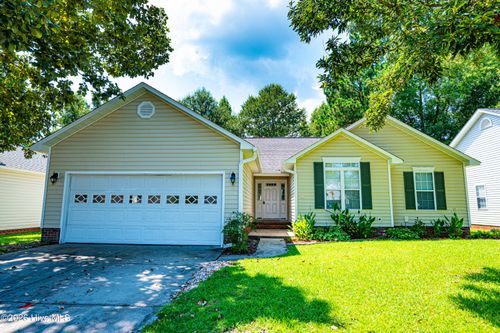 118 Monterey Cir, New Bern, NC, 28562-4202 | Card Image