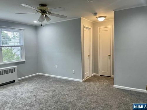 74 Hastings Ave, Rutherford, NJ, 07070-1819 | Card Image