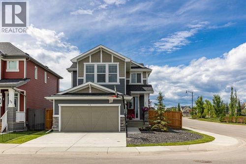 79 Sunrise Way, Cochrane, AB, T4C2S3 | Card Image