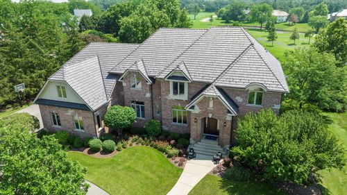 33 Aburdour Ct, North Barrington, IL, 60010-6933 | Card Image