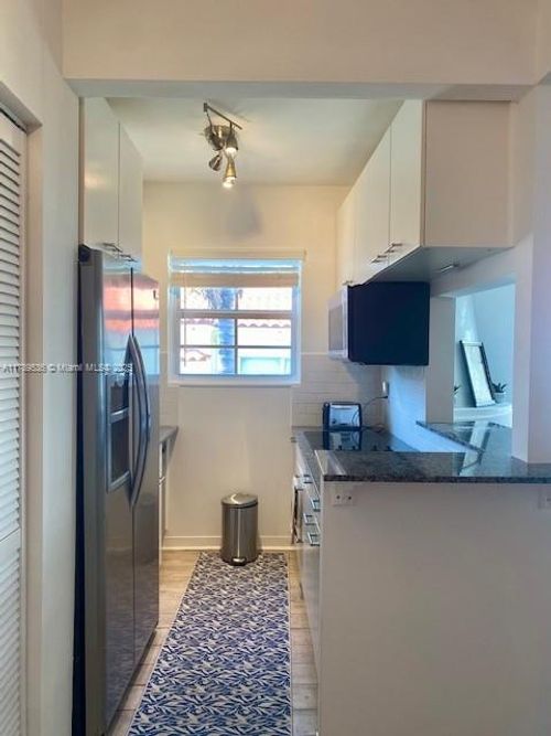 apt-204-1525 Meridian Ave, Miami Beach, FL, 33139-3410 | Card Image