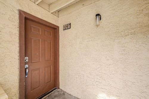 1097-2121 W Royal Palm Rd, Phoenix, AZ, 85021-9301 | Card Image