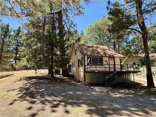 524 Fir Dr, Green Valley Lake, CA, 92341 | Card Image