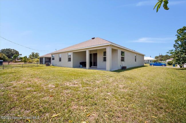 922 Raleigh Rd Se, House other with 4 bedrooms, 3 bathrooms and null parking in Palm Bay FL | Image 37