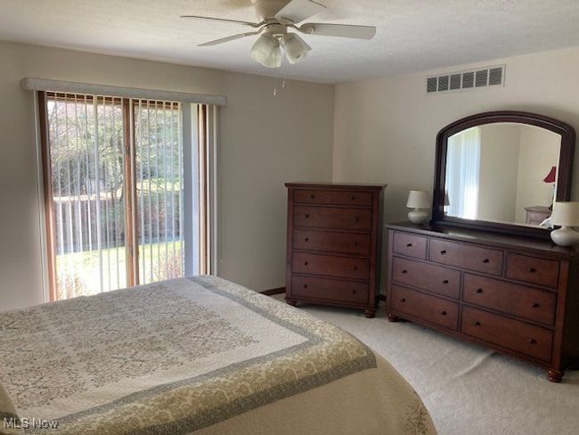 703 Tournament Trl, Condo with 2 bedrooms, 2 bathrooms and null parking in Cortland OH | Image 10