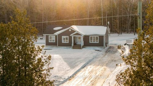 8094 County Rd 44, Spencerville, ON, K0E1X0 | Card Image