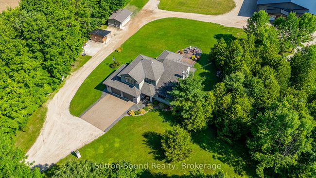 782801 3 Sideroad, House other with 4 bedrooms, 4 bathrooms and 25 parking in Chatsworth ON | Image 41