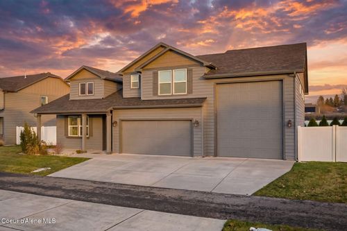 778 W Jenicek Loop, Post Falls, ID, 83854-4989 | Card Image