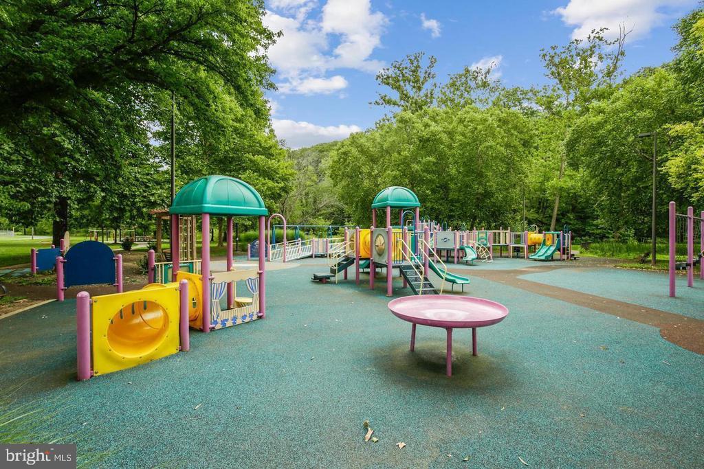 Residential Lease in FREDERICK 5