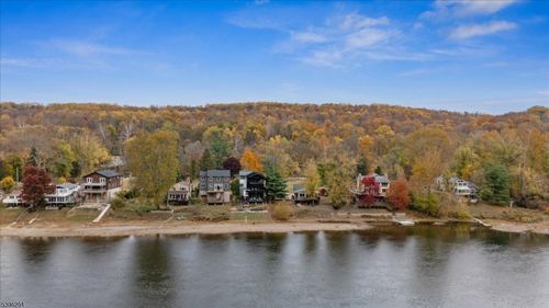 159 Byram Ln, Stockton, NJ, 08559-1825 | Card Image