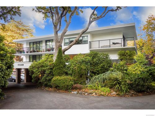 402-1159 Beach Dr, Oak Bay, BC, V8S2N2 | Card Image