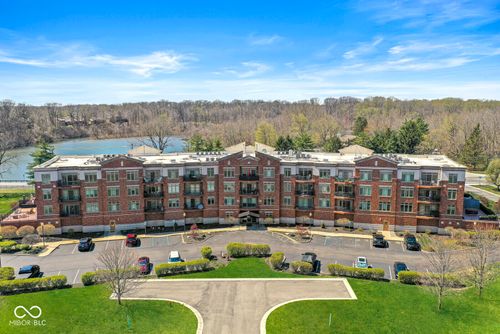 410-20971 Shoreline Ct, Noblesville, IN, 46062-6851 | Card Image