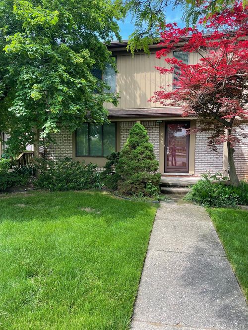 41507 Bedford Dr, Canton, MI, 48187-3701 | Card Image