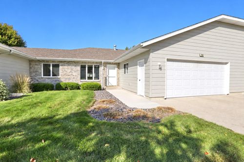 2109 Sapphire Court, ABERDEEN, SD, 57401 | Card Image