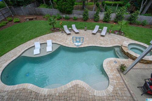 8237 Castlehill Road, HOOVER, AL, 35242 | Card Image