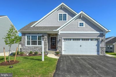 ANDREWS - 2600 Alperton Drive, House other with 3 bedrooms, 2 bathrooms and null parking in YORK PA | Image 2