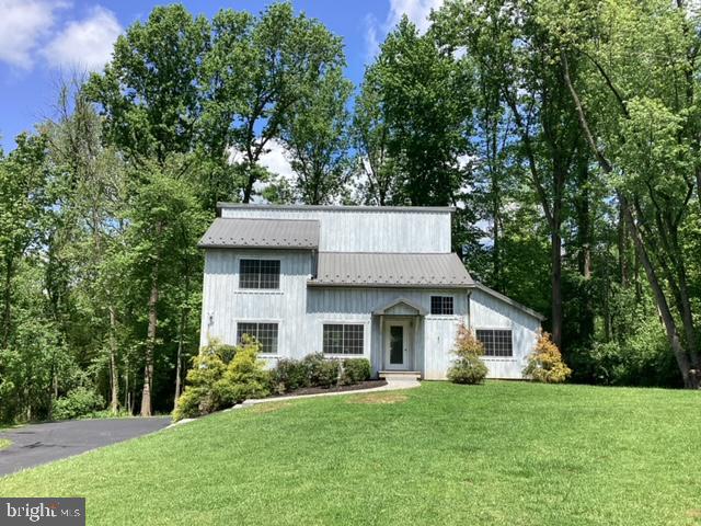 Paul Ln, Glen Mills, PA 19342