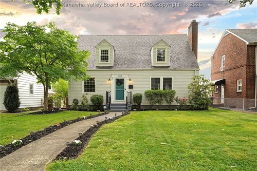 3808 Washington Ave Se, Charleston, WV, 25304-1536 | Card Image