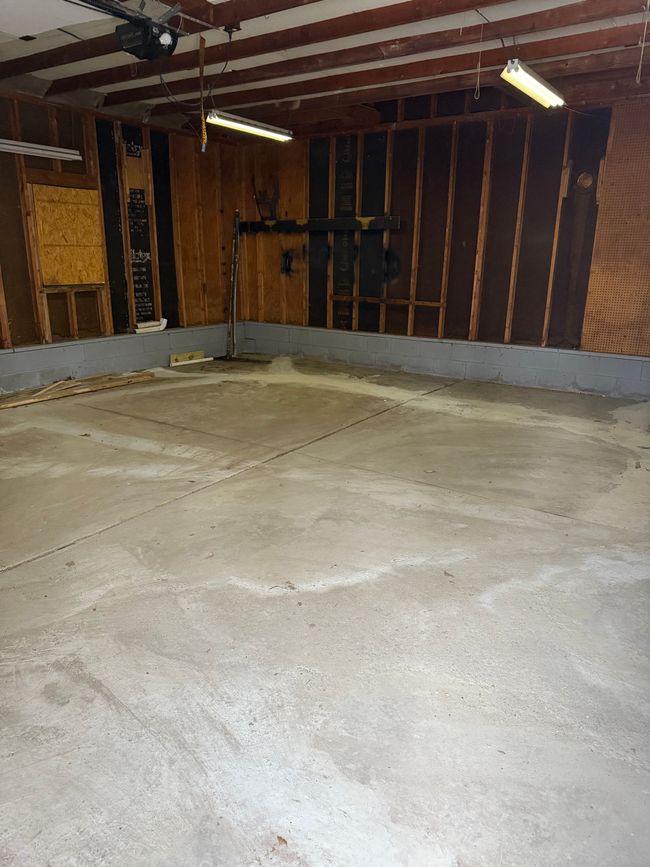 1205 Hughes Ave, House other with 2 bedrooms, 1 bathrooms and null parking in Flint MI | Image 45