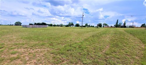 299 Douglas Dr, Howardwick, TX, 79226-8075 | Card Image