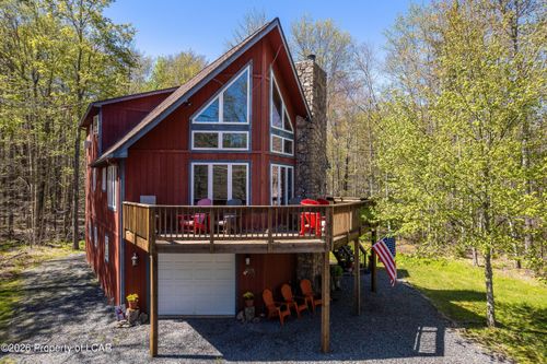 329 Maxatawny Dr, Pocono Lake, PA, 18347-8030 | Card Image