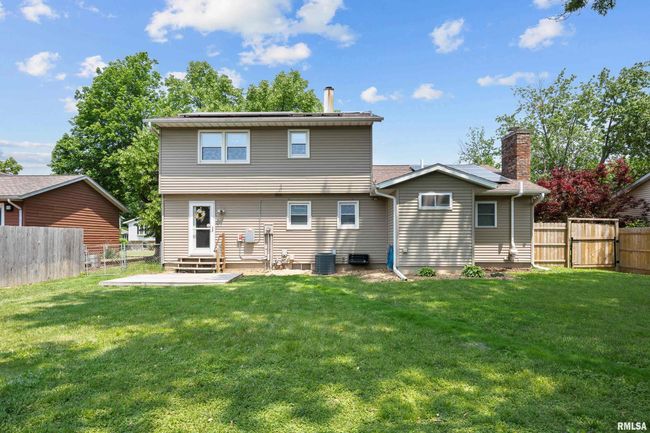 2149 W 30 Th St, House other with 3 bedrooms, 3 bathrooms and null parking in Davenport IA | Image 23
