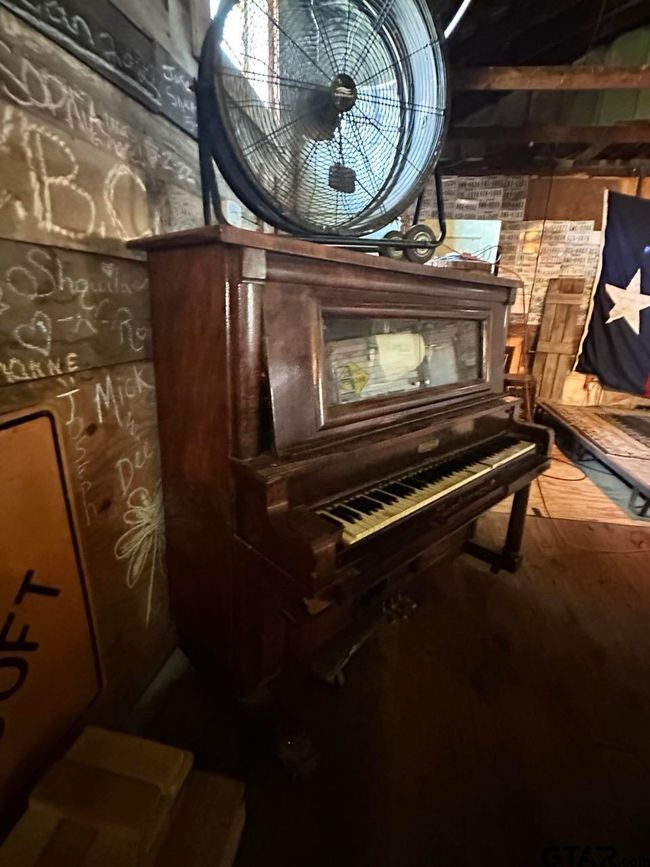 115 Compress St, Home with 0 bedrooms, 0 bathrooms and null parking in Pittsburg TX | Image 14