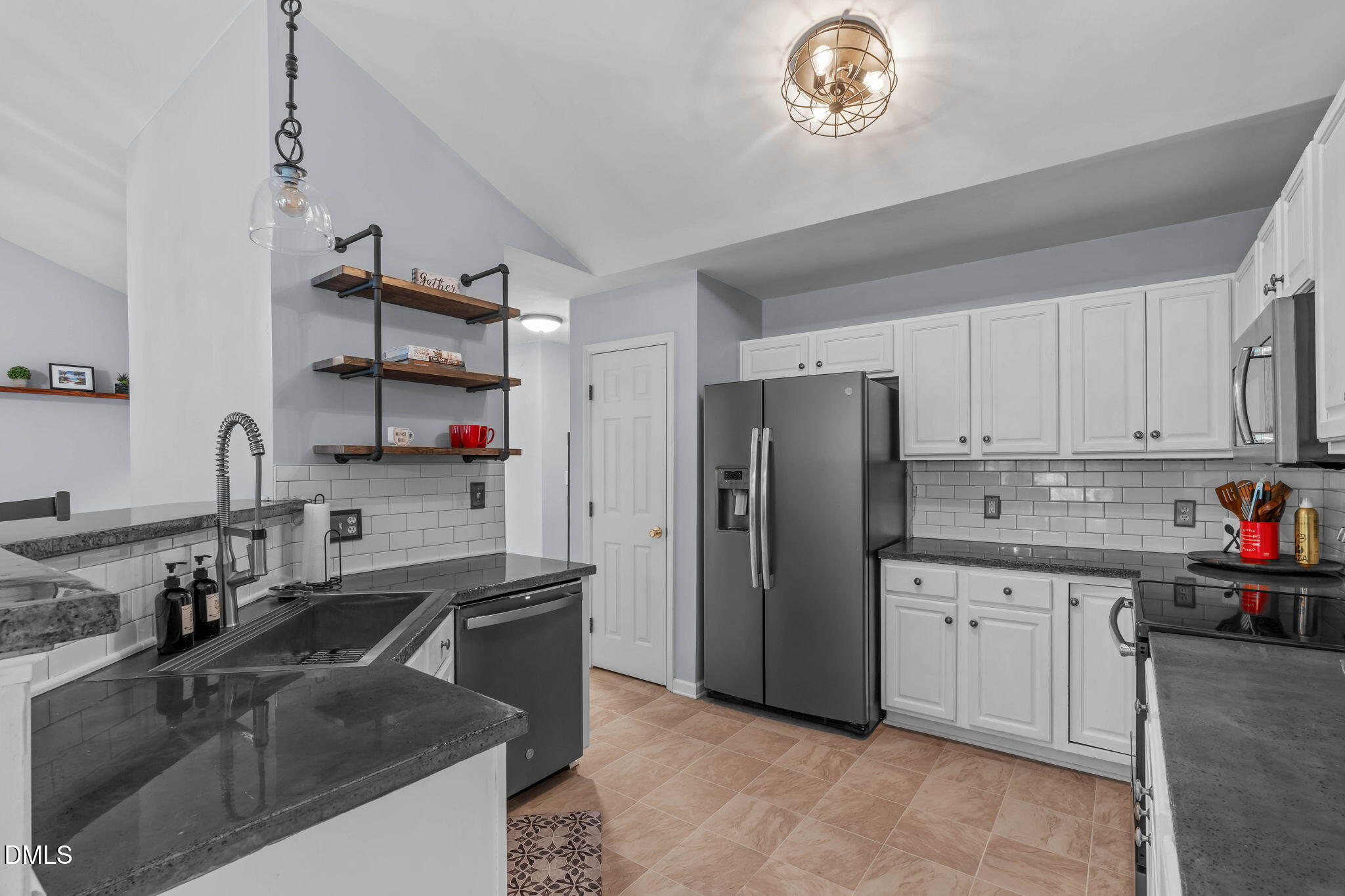 Residential in Creedmoor 4