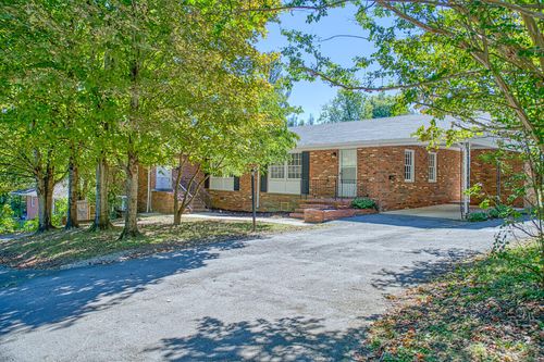 655 E 4th St, Cookeville, TN, 38501-5233 | Card Image
