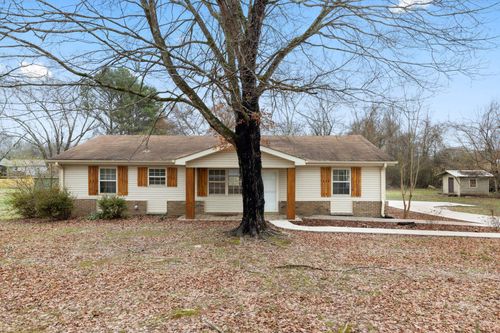 330 Oak St, Killen, AL, 35645-9048 | Card Image