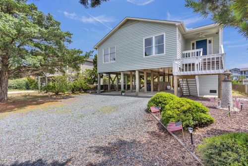 315 Brunswick Ave W, Holden Beach, NC, 28462-1903 | Card Image