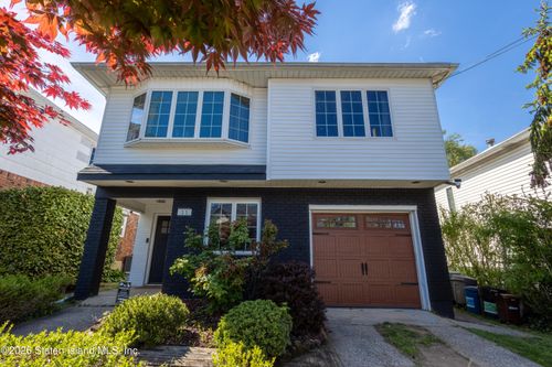 11 Cottage Avenue, Staten Island, NY, 10308 | Card Image