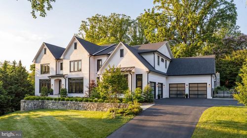 827 Dolley Madison Blvd, Mclean, VA, 22101-2403 | Card Image