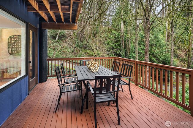 Outside dining balcony off dining room | Image 15