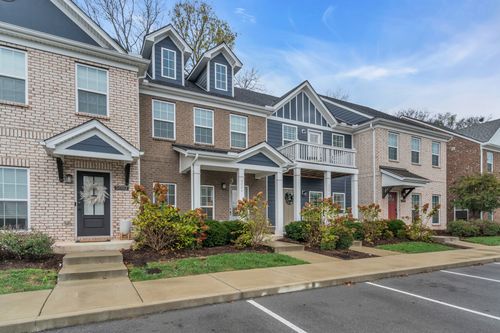 5004 Isabella Ln, Hendersonville, TN, 37075-2477 | Card Image