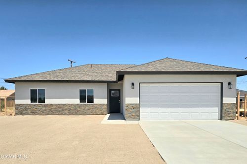 9407 Irene Ave, California City, CA, 93505-1216 | Card Image