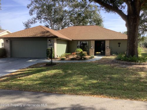 34433 Cedarfield Dr, Ridge Manor, FL, 33523-9407 | Card Image