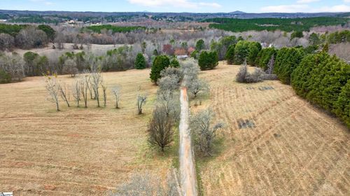 524 Hendricks Road, Easley, SC, 29642 | Card Image