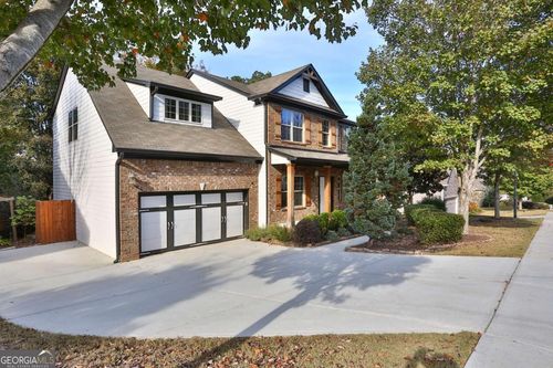 2560 Olney Falls Dr, Braselton, GA, 30517-3417 | Card Image