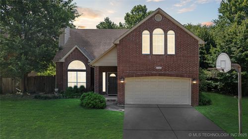 3725 Freeport St, Broken Arrow, OK, 74012-2148 | Card Image