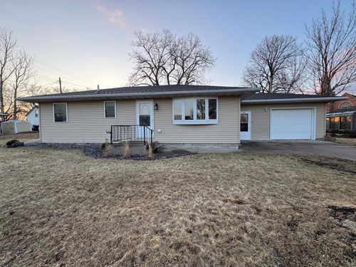 109 N Baldwin St, Ghent, MN, 56239-9775 | Card Image
