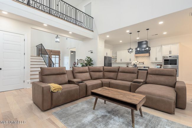 Great Room | Image 4